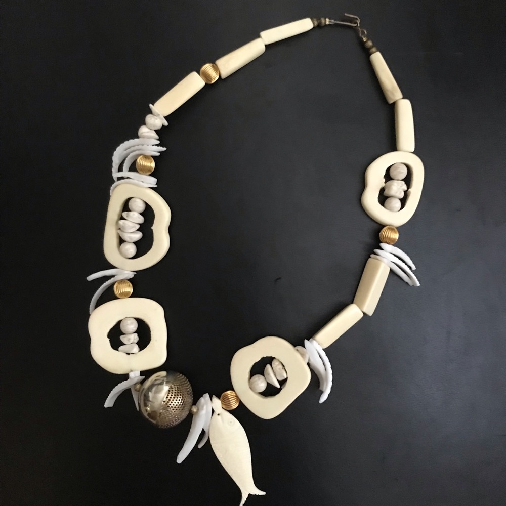 Statement necklace